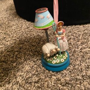 Bo Peep with sheep on lamp ornament